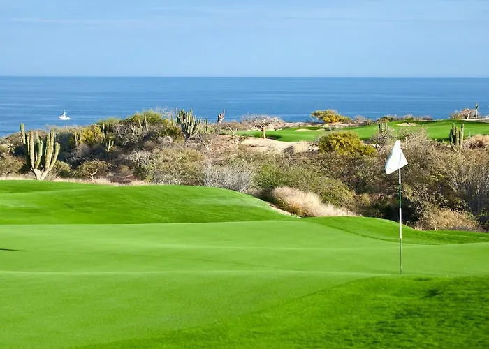 Golf Course & Ocean View With 3 Bd 4ba Cora