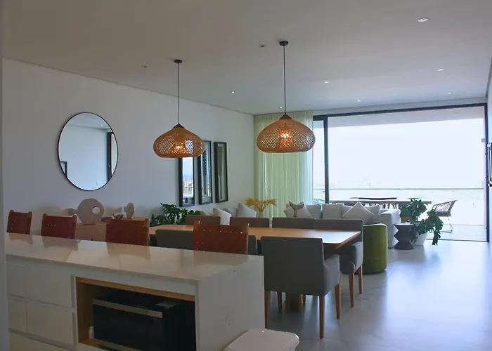 Golf Course & Ocean View With 3 Bd 4ba Cora Apartment *